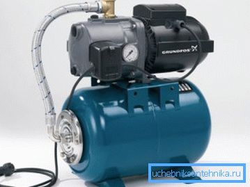 How to increase the pressure of water in the water supply at a country site? Use a pump station How to increase the pressure of water in the water supply at a country site? Use a pump station