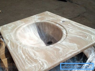 Porcelain tiles can be produced with imitation of onyx, marble and other expensive natural materials. Porcelain tiles can be produced with imitation of onyx, marble and other expensive natural materials.