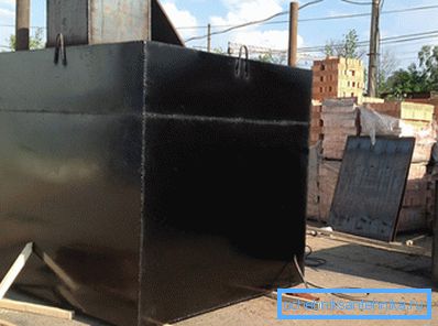 Metal caisson Metal caisson
