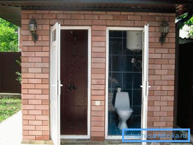 Brick main shower in the complex with toilet Brick main shower in the complex with toilet