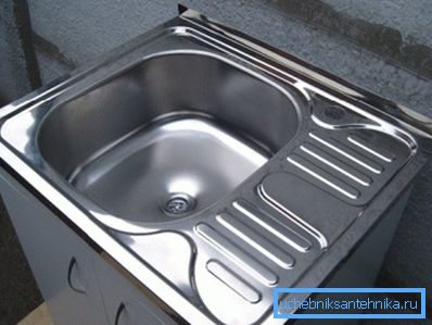 Classic washbasin