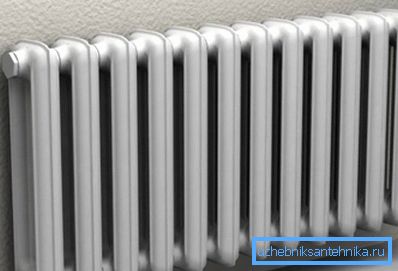 The number of sections in the radiator depends on the selected radiator material and the area of the room. The number of sections in the radiator depends on the selected radiator material and the area of the room.