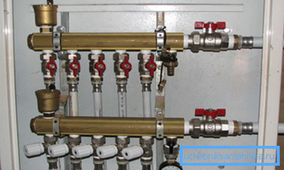 Collector scheme of water heating in a private house Collector scheme of water heating in a private house