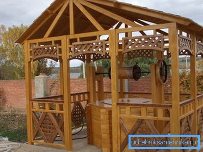 Well arbor with a house. Well arbor with a house.