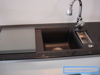 The design is set flush with the surface.