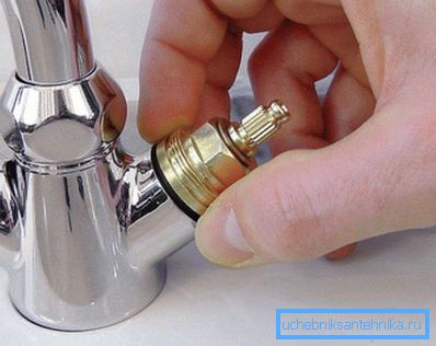 It is easier to replace one part of the crane than to buy a new mixer.
