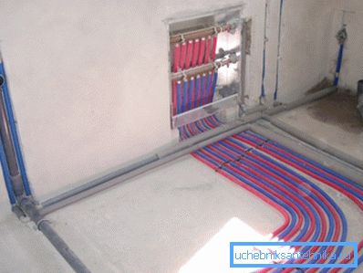 Radiation heating system requires the use of a huge number of pipes and collectors Radiation heating system requires the use of a huge number of pipes and collectors