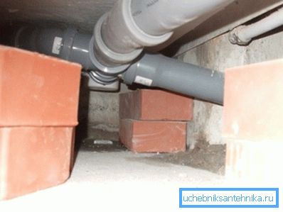 It is better to use plastic or metal-plastic It is better to use plastic or metal-plastic