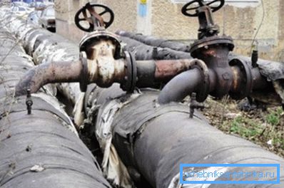 Hot water lines are insulated not only to prevent condensation, but also to save energy. Hot water lines are insulated not only to prevent condensation, but also to save energy.