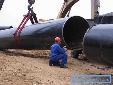 High pressure lines always have a circular cross section. High pressure lines always have a circular cross section.