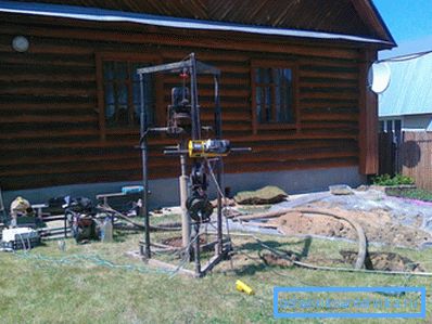 Small drilling rig