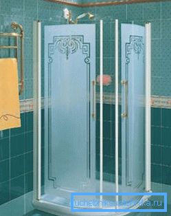 Matte glass structures with a pattern.