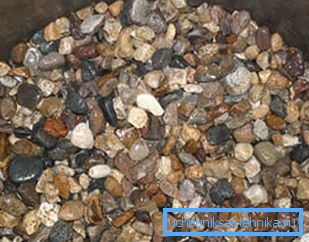 We change the bottom filter - a 10-centimeter layer of flint gravel with fractions of 3-8 cm. We change the bottom filter - a 10-centimeter layer of flint gravel with fractions of 3-8 cm.