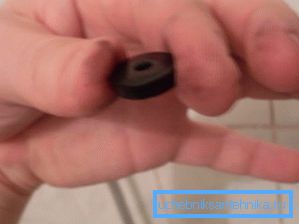 We change the gasket for a similar and collect the device.