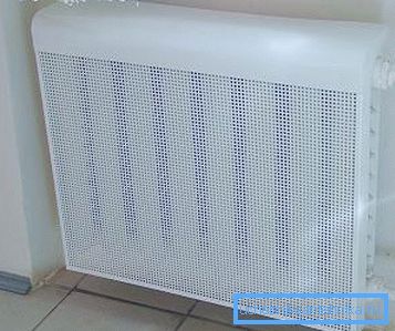 Metal hinged screens for radiators help to hide the aesthetics of the cast iron sections Metal hinged screens for radiators help to hide the aesthetics of the cast iron sections