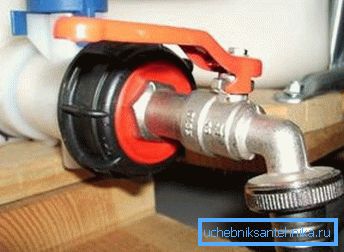 Metal cube tap for water with plastic adapter Metal cube tap for water with plastic adapter
