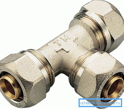 Metal tee for metal pipes Metal tee for metal pipes
