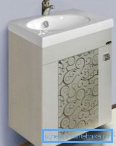 Mini cabinet