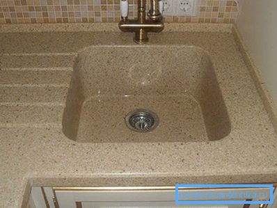 The model is built flush with the table top. The model is built flush with the table top.