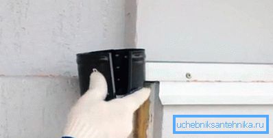 Mounting clamps