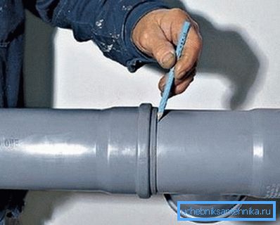 Installation of sewage in the bathroom can be done independently Installation of sewage in the bathroom can be done independently
