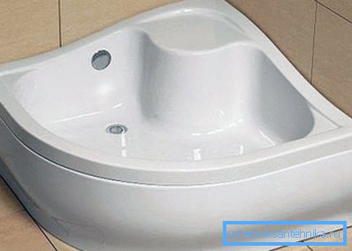 You can find ceramic shower trays with seating. You can find ceramic shower trays with seating.