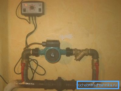 In the photo, the bypass between the tie-ins is equipped with a ball check valve. In the photo, the bypass between the tie-ins is equipped with a ball check valve.