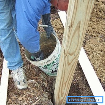 In the photo - concreting the pillar In the photo - concreting the pillar