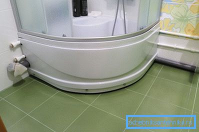 In the photo: most often problems arise precisely in the lower part of the booth, where there are many joints and moving parts.