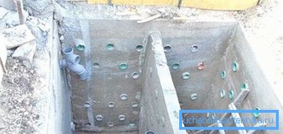 The photo clearly shows how the perforation of the walls. The photo clearly shows how the perforation of the walls.