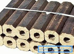 In the photo: it is very easy and convenient to use this type of fuel. In the photo: it is very easy and convenient to use this type of fuel.