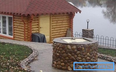 In the photo: stone elements look very reliable and solid. In the photo: stone elements look very reliable and solid.