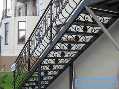 In the photo - a staircase from the proftruby In the photo - a staircase from the proftruby