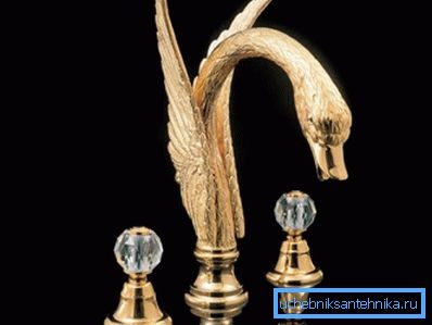In the photo: some products not only fulfill their intended purpose, but also serve as a real decoration of the interior. In the photo: some products not only fulfill their intended purpose, but also serve as a real decoration of the interior.