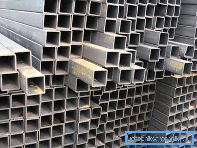 In the photo - the optimal material for the construction of canopies and summer houses In the photo - the optimal material for the construction of canopies and summer houses