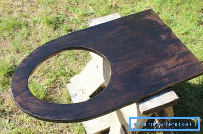 In the photo - the basis for the seat of plywood