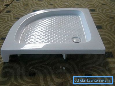 In the photo - shower tray made of acrylic polymer. In the photo - shower tray made of acrylic polymer.