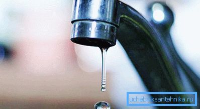 The photo shows the usual tap, which can make unpleasant sounds.