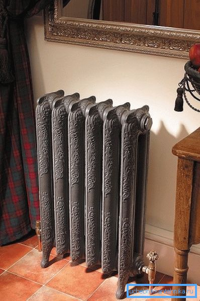 The photo shows an example of using the DEMRAD battery in the interior. The photo shows an example of using the DEMRAD battery in the interior.