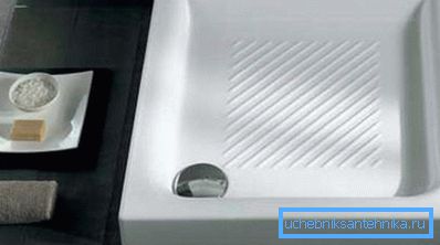 In the photo - a rectangular shower tray In the photo - a rectangular shower tray