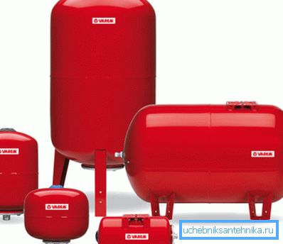 In the photo - expansion tanks for heating. In the photo - expansion tanks for heating.