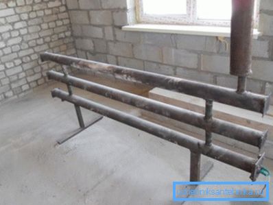 In the photo - homemade register with built-in tubular heater. In the photo - homemade register with built-in tubular heater.