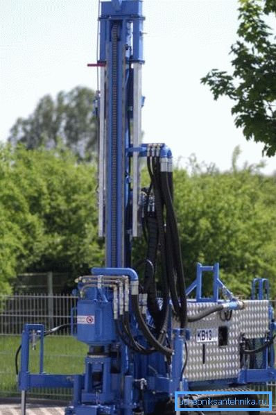 The photo shows the most serious and perfect drilling equipment for wells - complete autonomy, reasonableness of the whole process to the last details and maximum mobility The photo shows the most serious and perfect drilling equipment for wells - complete autonomy, reasonableness of the whole process to the last details and maximum mobility