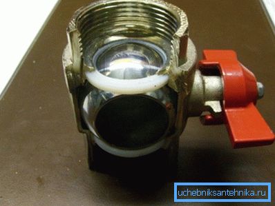 On the photo - ball valve in the cut On the photo - ball valve in the cut