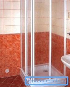 In the photo: the curtains are usually produced for a specific size of the structure, the most popular are 80 by 80 and 90 by 90 In the photo: the curtains are usually produced for a specific size of the structure, the most popular are 80 by 80 and 90 by 90