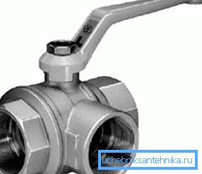 In the photo: three-way valve 2 1 2 has outlets of different diameters (the numbers indicate the size in inches)