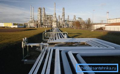 In the photo - the section of the pipeline In the photo - the section of the pipeline