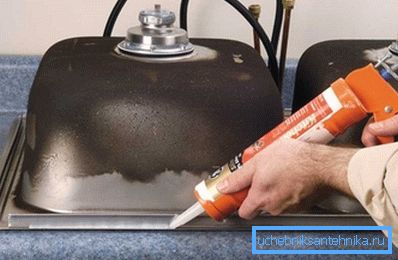 On the photo - do-it-yourself stainless steel sink installation On the photo - do-it-yourself stainless steel sink installation