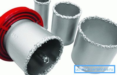 In the photo: on sale you can find whole sets of crowns with which you can drill any ceramics - from sinks to tiles and even artificial stone In the photo: on sale you can find whole sets of crowns with which you can drill any ceramics - from sinks to tiles and even artificial stone