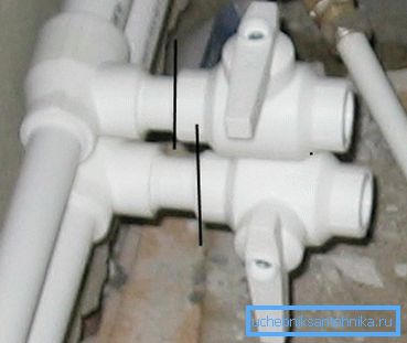 In the photo - the installation of the crane without a coupling In the photo - the installation of the crane without a coupling